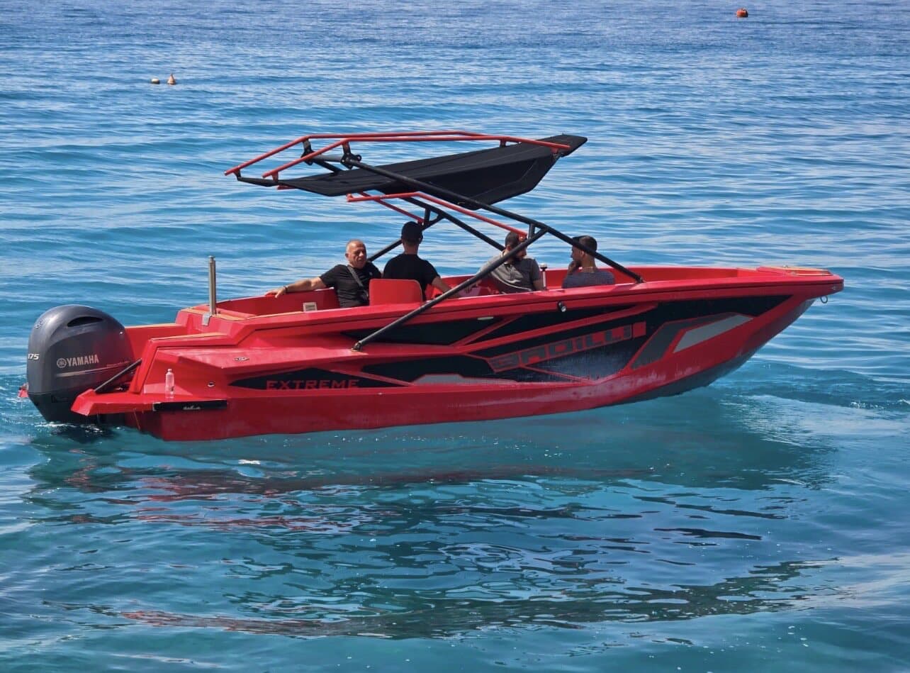 Water sports at Palasë
